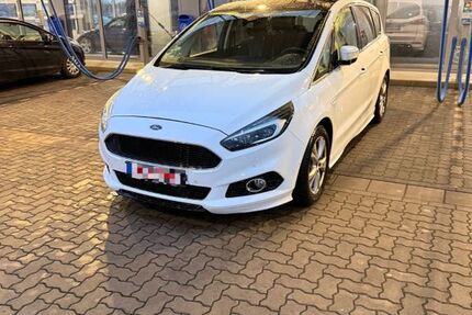 Ford S-Max 185.000 km 11.900 &euro; Barsinghausen 30890