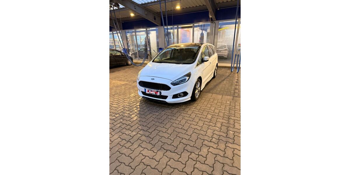 Ford S-Max 185.000 km 12.500 &euro; Barsinghausen 30890