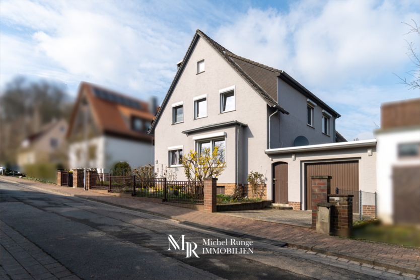Haus zum Kaufen in Ronnenberg 580.000 € 212.5 m²