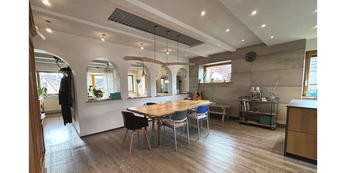 Einfamilienhaus Barsinghausen - 10 Zimmer, 319 m&sup2;, 555.000&euro; | Angebot:26903884