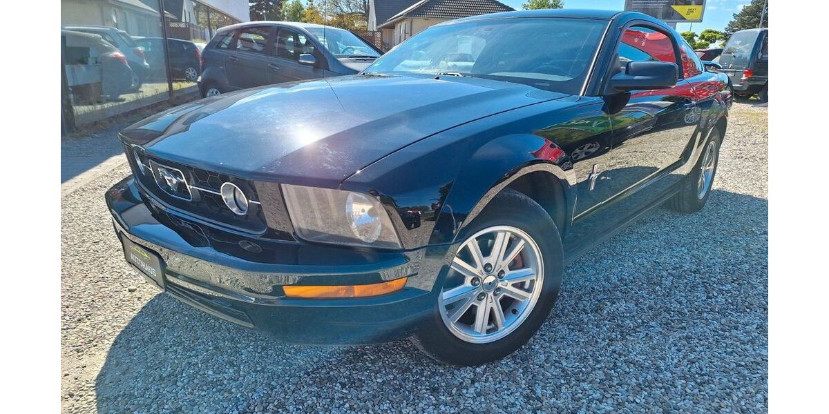 Ford Mustang 99.500 km 12.990 &euro; Springe 31832