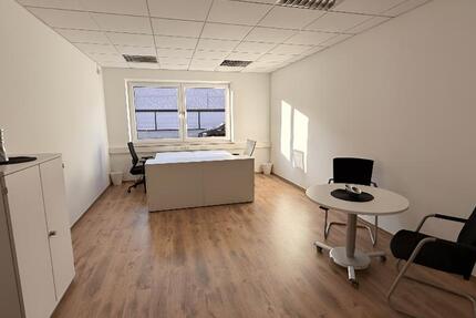 Büro Langenhagen inkl. Möbel, Internet, Heizung etc. - Ab 599€ zimmer