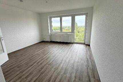 Erstbezug nach Renovierung - Lichdurchflutete Wohnung in ruhiger Lage zimmer