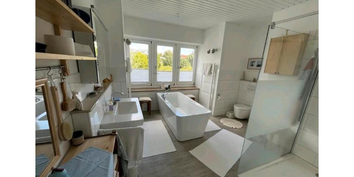 Mehrfamilienhaus, Wohnhaus Isernhagen - 6 Zimmer, 195 m&sup2;, 695.000&euro; | Angebot:26286624