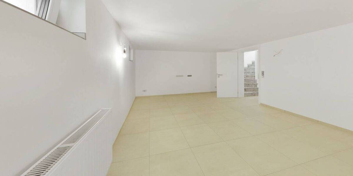 Reihenmittelhaus Burgdorf - 4 Zimmer, 145 m&sup2;, 1.900&euro; | Angebot:26438784