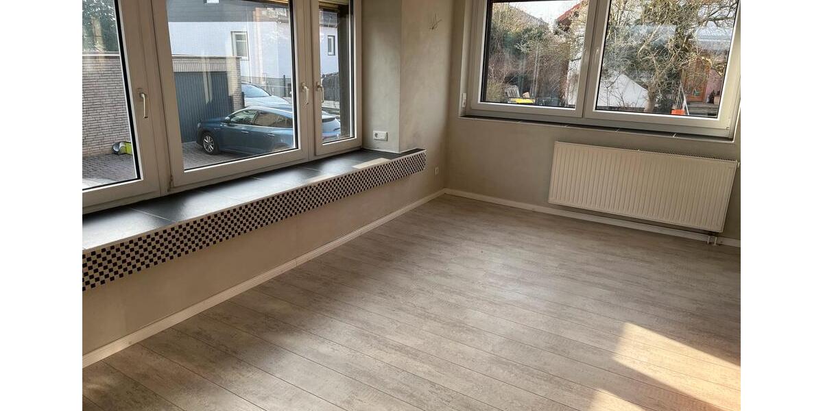 Erdgeschoßwohnung Seelze - 5 Zimmer, 120 m&sup2;, 1.400&euro; | Angebot:25048515