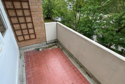 *Wir schenken Ihnen 2 Kaltmieten* 2 zimmer