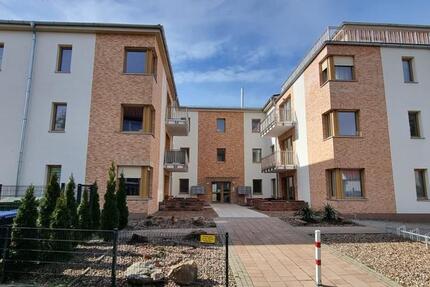 MODERNE 3-ZIMMER-PENTHOUSEWOHNUNG MIT DACHTERRASSE IN GARBSEN-BERENBOSTEL 3 zimmer