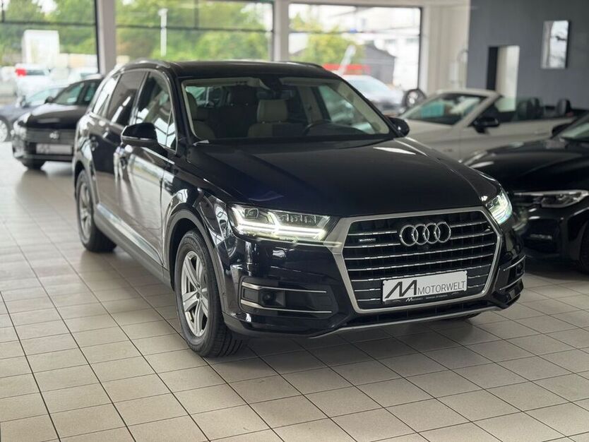 Q7