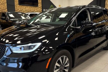 Chrysler Pacifica 10.000 km 39.900 &euro; Wedemark OT Bissendorf 30900