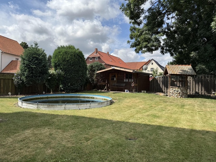 Großzügiges Wohnhaus in ruhiger Lage 8 zimmer