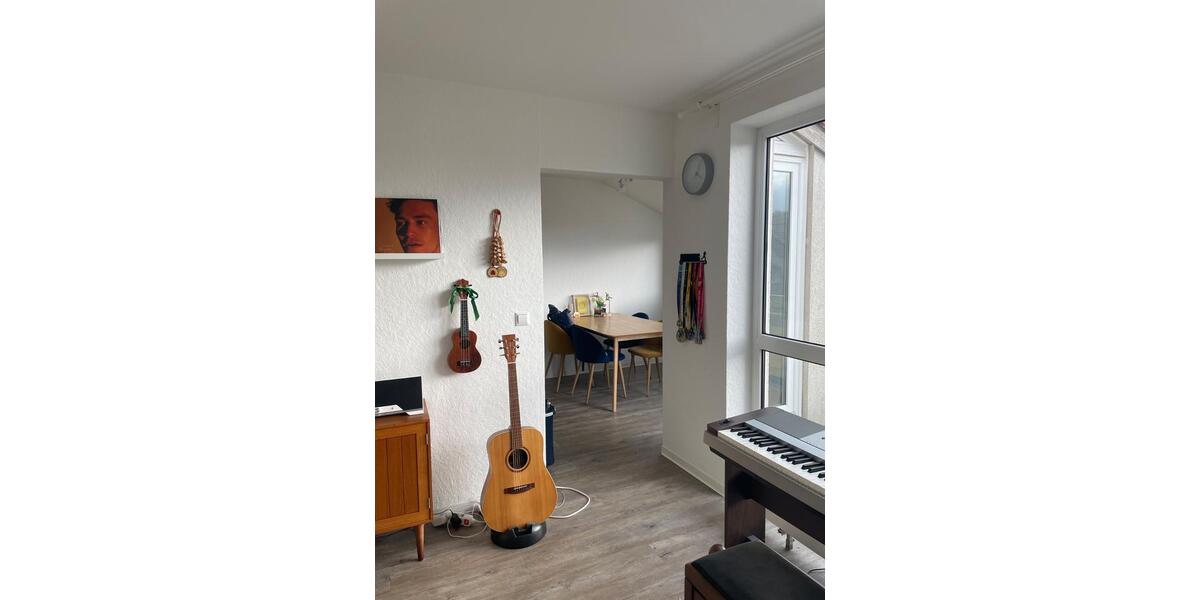 Etagenwohnung Hannover Buchholz-Kleefeld - 2 Zimmer, 61 m&sup2;, 1.000&euro; | Angebot:26688836