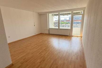PROVISIONSFREI: 2-Zimmer-Wohnung mit Loggia und Tiefgaragenplatz in Hannover-List 2 zimmer