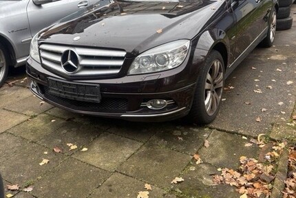 Mercedes-Benz C 200 276.000 km 4.700 € Garbsen 30823