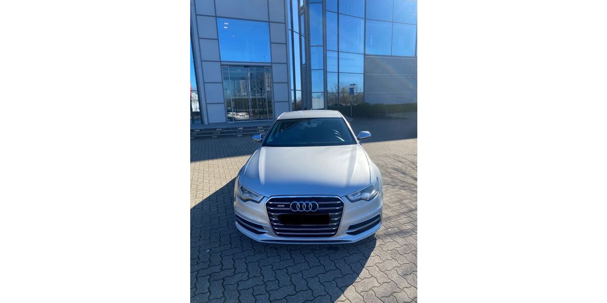 Audi A6 216.000 km 12.900 &euro; Hannover 30453
