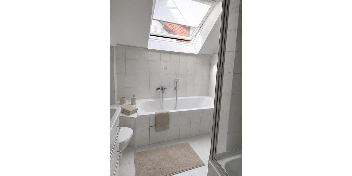 Dachgeschoßwohnung Hannover Vahrenwald-List - 3 Zimmer, 93 m&sup2;, 465.000&euro; | Angebot:27258923