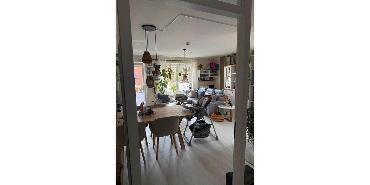 Etagenwohnung Hannover Ricklingen - 3 Zimmer, 83 m&sup2;, 270.000&euro; | Angebot:26560637