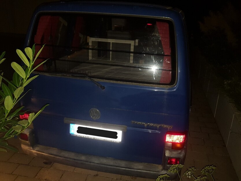 VW T4 7DB 238.972 km 4.500 € Hannover 30159