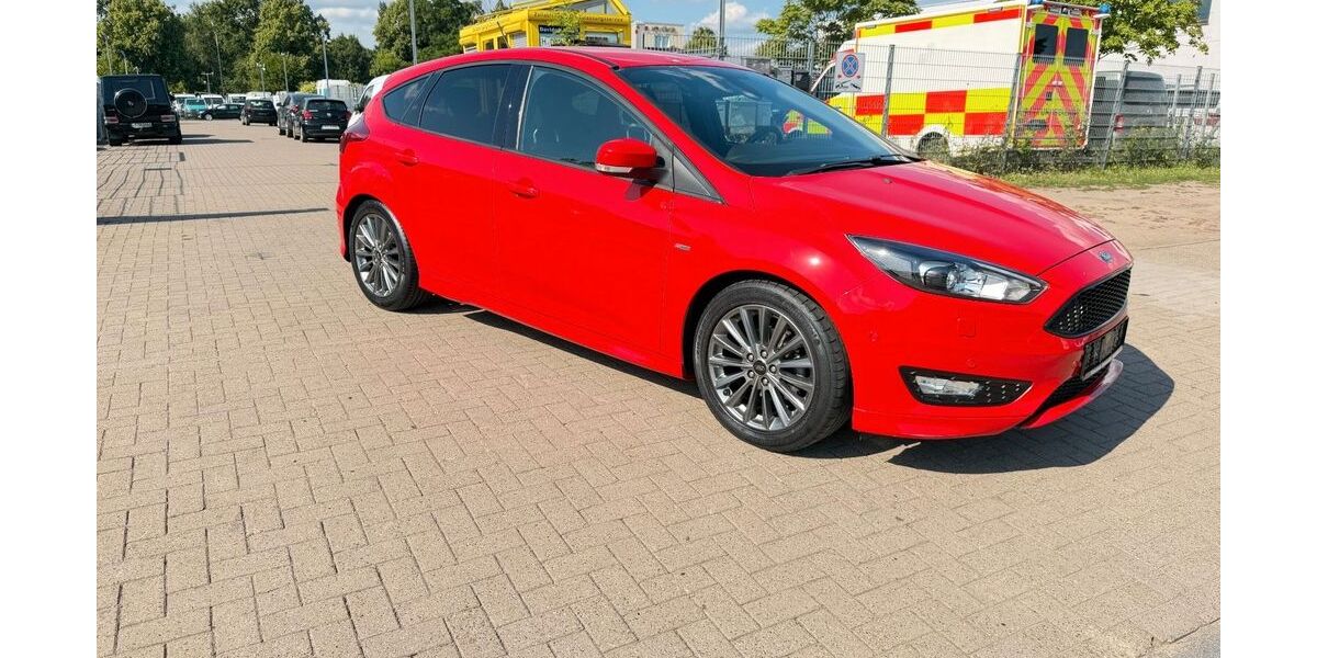Ford Focus 175.623 km 7.499 &euro; Hannover 30179