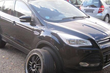 Ford Kuga 177.500 km 4.950 &euro; Lehrte 31275