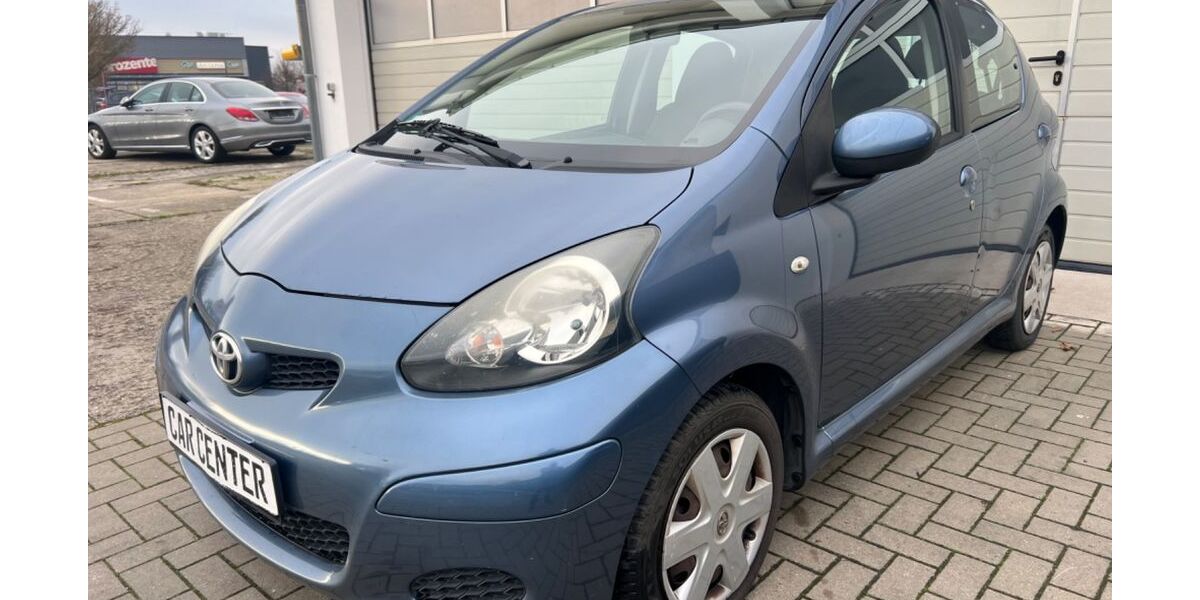 Toyota Aygo (X) 108.440 km 1.990 &euro; Hannover/Pattensen 30982