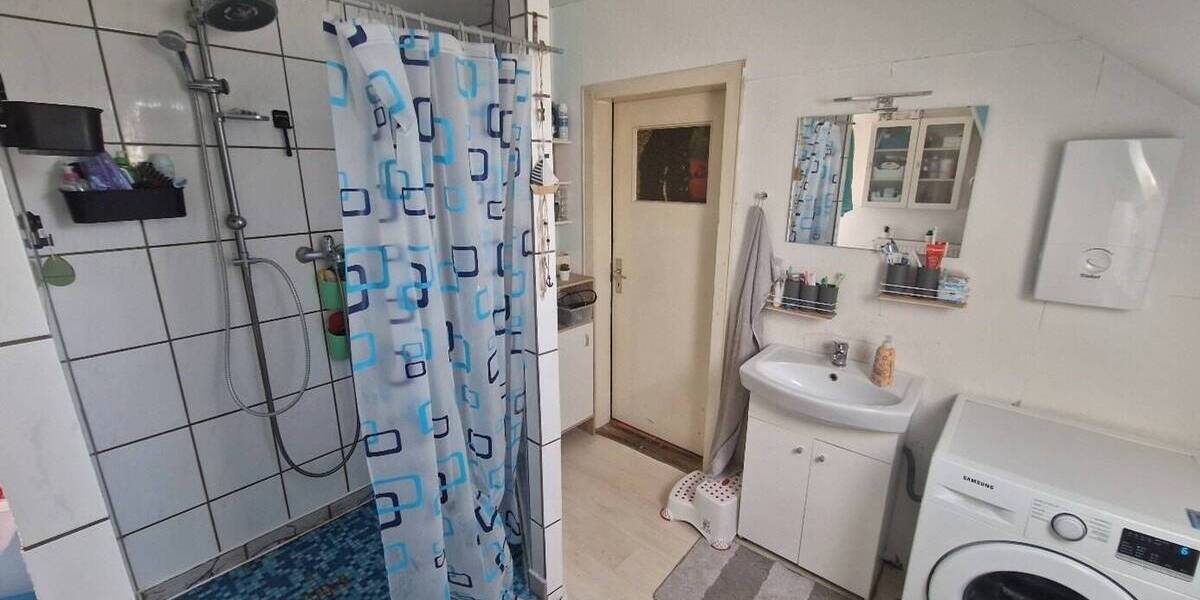 Mehrfamilienhaus, Wohnhaus Barsinghausen Groß Munzel - 9 Zimmer, 205 m&sup2;, 244.000&euro; | Angebot:26713007