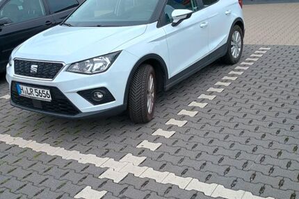 Seat Arona 52.600 km 14.600 &euro; Neustadt 31535