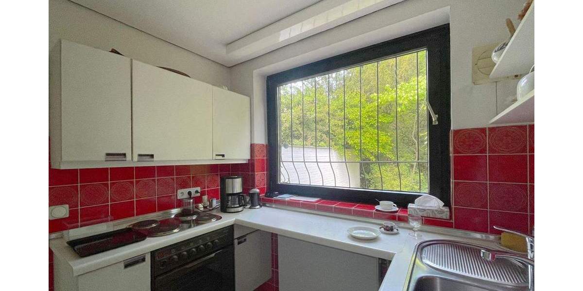 Bestlage Isernhagen-Süd: 1.196 m² in Sackgasse am Waldrand - sanierungsbedürftig 4 zimmer