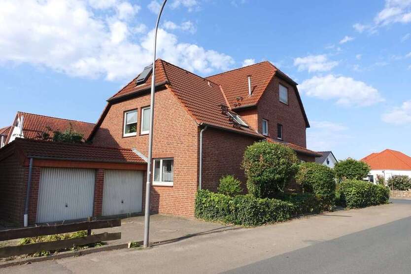 Haus zum Kaufen in Hagenburg 435.000 € 267 m²