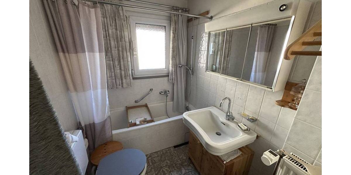 Mehrfamilienhaus, Wohnhaus Hannover Vinnhorst - 6 Zimmer, 150 m&sup2;, 429.000&euro; | Angebot:26257693