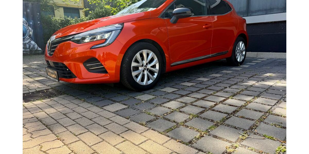 Renault Clio 47.200 km 12.499 &euro; Hannover 30179
