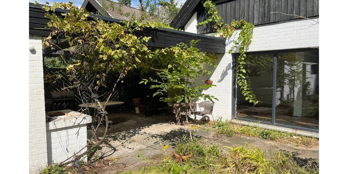 Großartiges Ein-Familie-Haus mit Einliegerwohnung in Schloß Ricklingen zu vermieten 5 zimmer