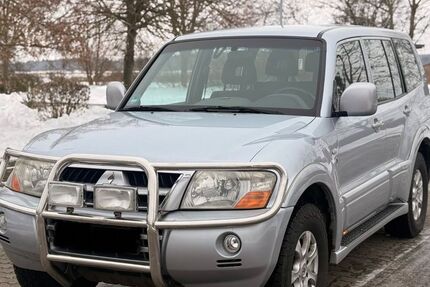 Mitsubishi Pajero 281.383 km 6.290 &euro; Neustadt 31535