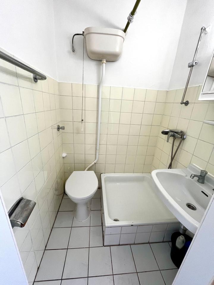 Freies 1-Zimmer-Appartement wartet auf dich!
