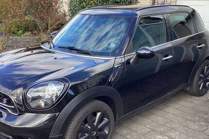 Mini Countryman S (Cooper) 128.345 km 9.150 &euro; Algermissen 31191