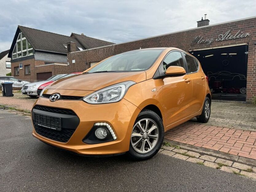 i10