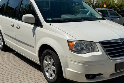 Chrysler Grand Voyager 189.000 km 3.900 &euro; Hannovet 30179
