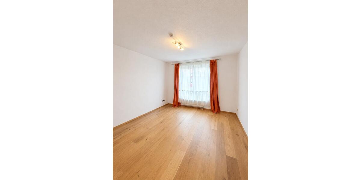 Reihenhaus Wunstorf - 6 Zimmer, 142 m&sup2;, 449.900&euro; | Angebot:26745276