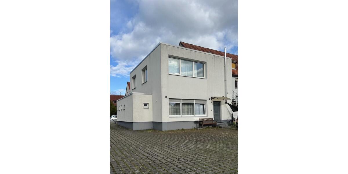 Erdgeschoßwohnung Garbsen - 1 Zimmer, 50 m&sup2;, 729&euro; | Angebot:26580632