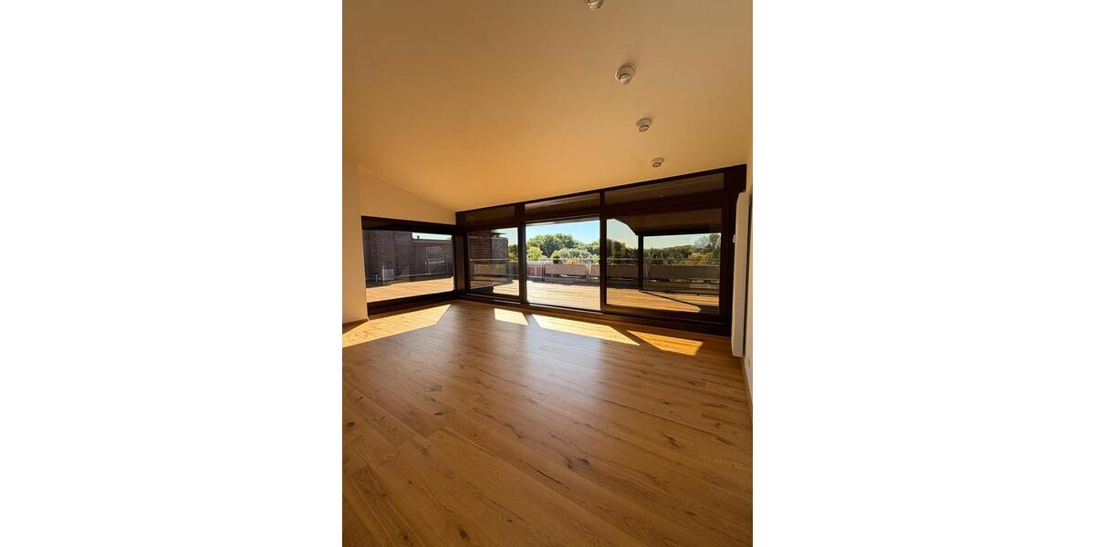 Einfamilienhaus Hannover Döhren-Wülfel - 3 Zimmer, 140 m&sup2;, 2.690&euro; | Angebot:27620395