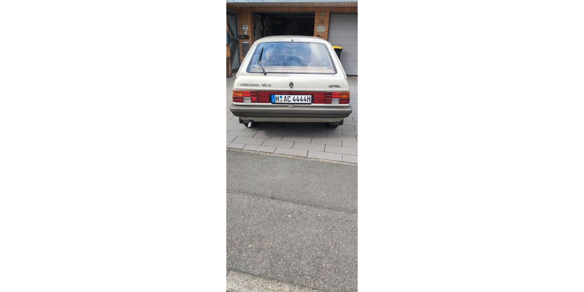 Opel Ascona 130.000 km 5.000 &euro; Seelze 30926