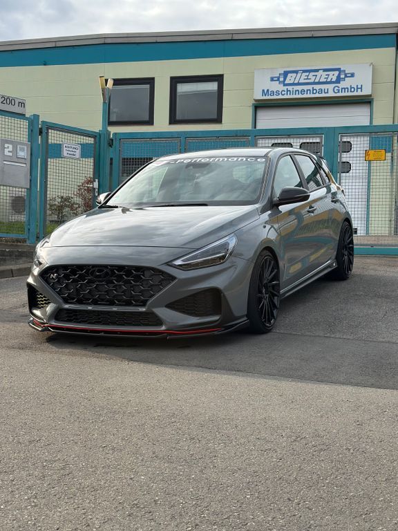 i30