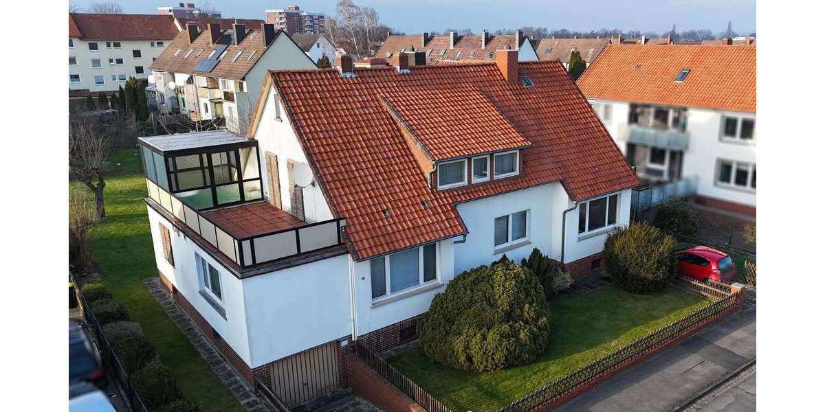Einfamilienhaus Barsinghausen - 11 Zimmer, 214 m&sup2;, 140.000&euro; | Angebot:25884427