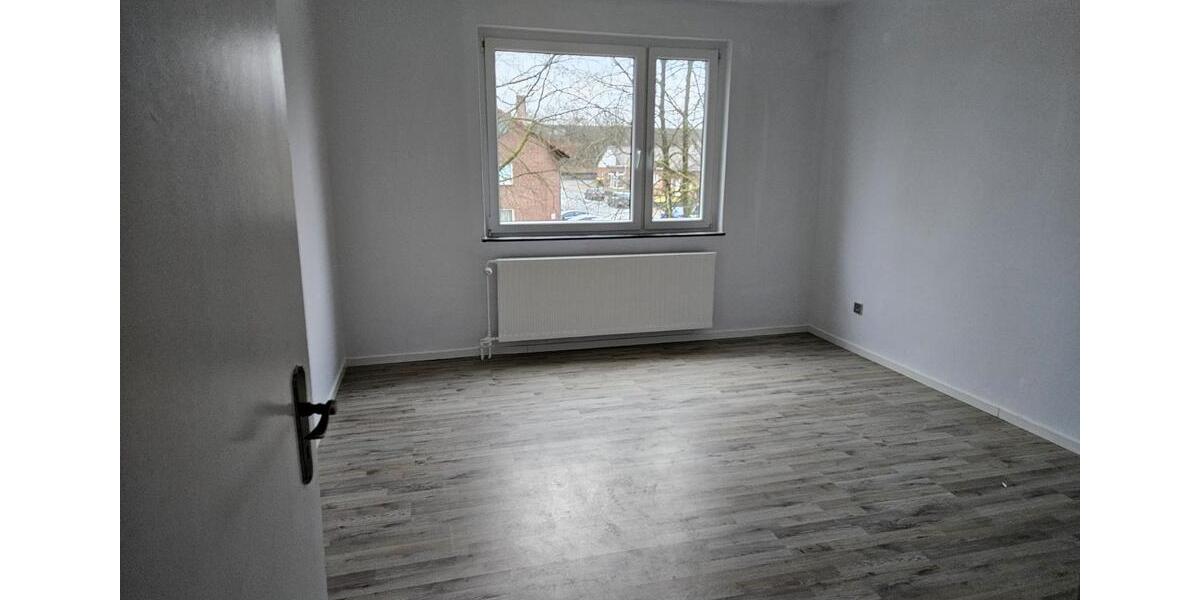 Etagenwohnung Garbsen - 3 Zimmer, 72 m&sup2;, 750&euro; | Angebot:26682918