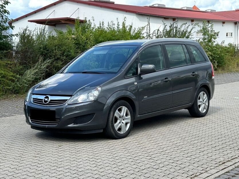 Opel Zafira 159.000 km 5.150 € Burgdorf (bei Hannover) 31303