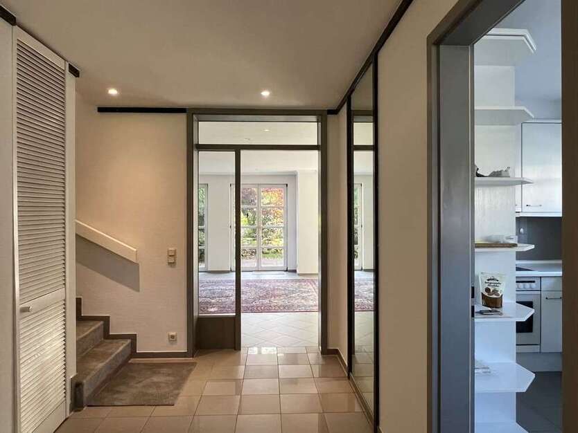 Haus zum Kaufen in Isernhagen 550.000 € 146 m²