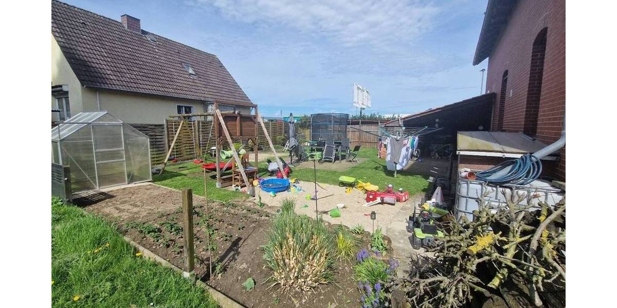 Mehrfamilienhaus, Wohnhaus Barsinghausen Groß Munzel - 9 Zimmer, 205 m&sup2;, 244.000&euro; | Angebot:26713007