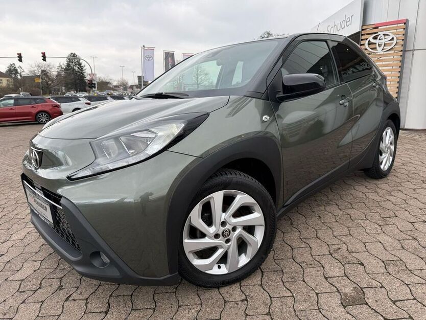 Aygo (X)