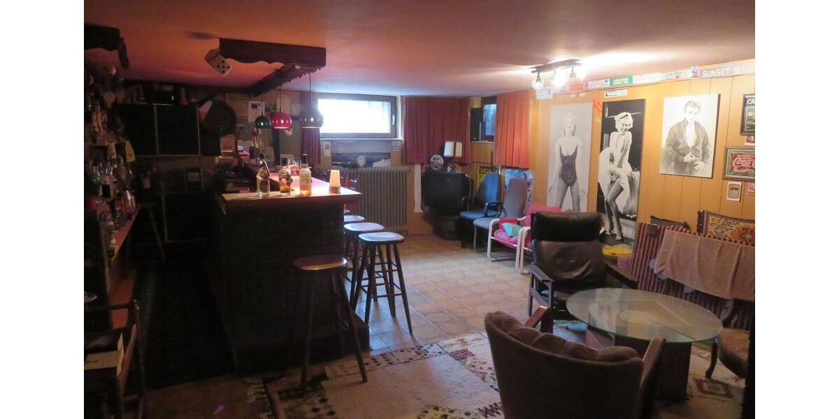 Einfamilienhaus Hildesheim Himmelsthür - 9 Zimmer, 210 m&sup2;, 535.000&euro; | Angebot:26755086