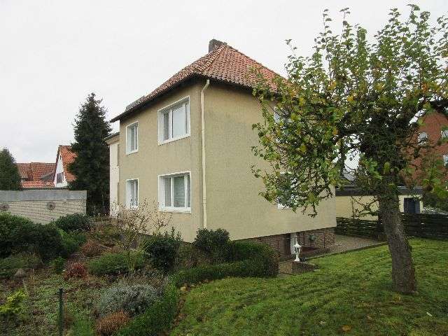Haus zum Kaufen in Barsinghausen-Langreder 139.000 € 92 m²